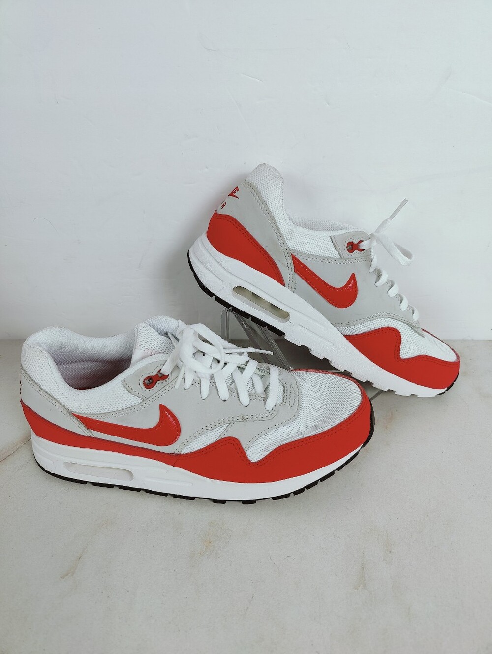 NWOT Nike Youth Air Max 1 White Red Grey Running Shoes Sneakers, Sz 6.5Y